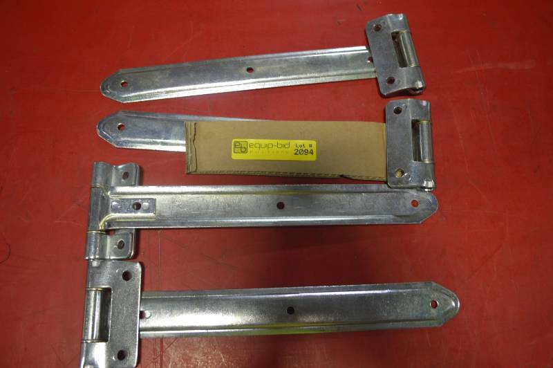 lot 2094 image: HINGES