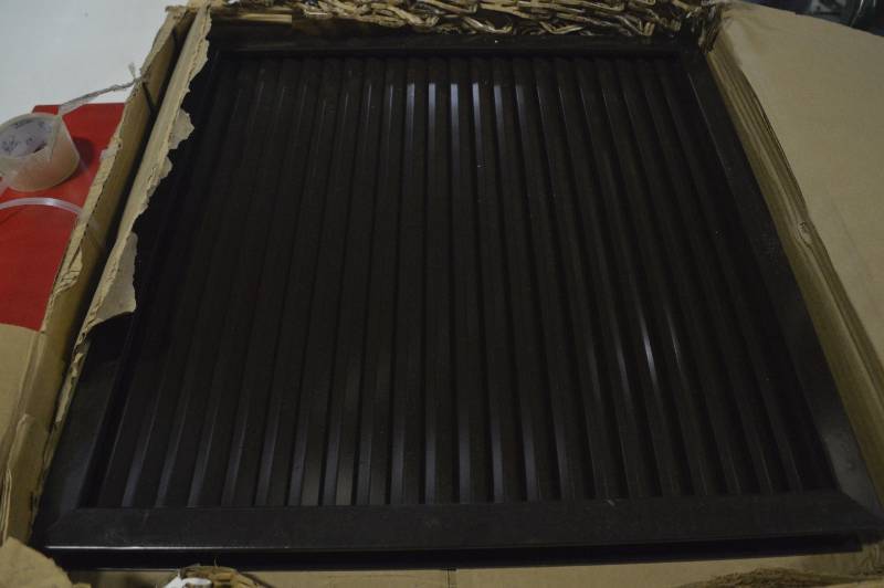 lot 2104 image: FUSIBLE LOUVER