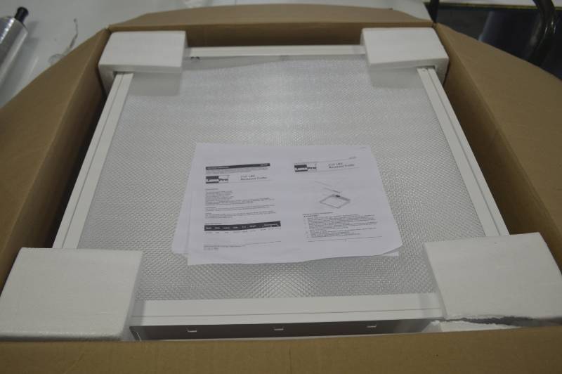 lot 2110 image: LED TROFFER