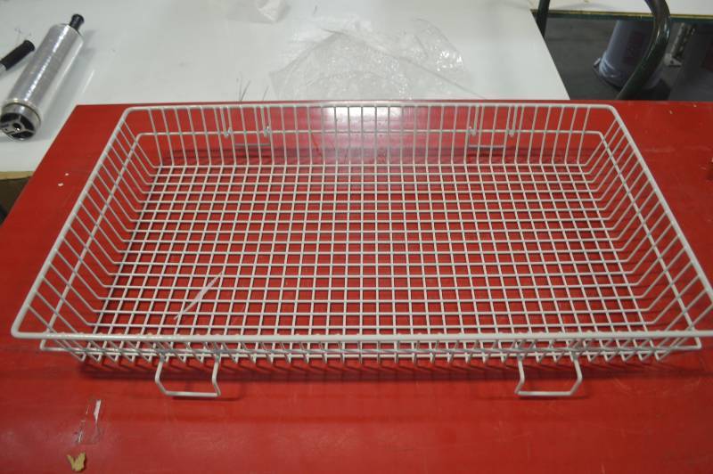 lot 2111 image: WIRE BASKET