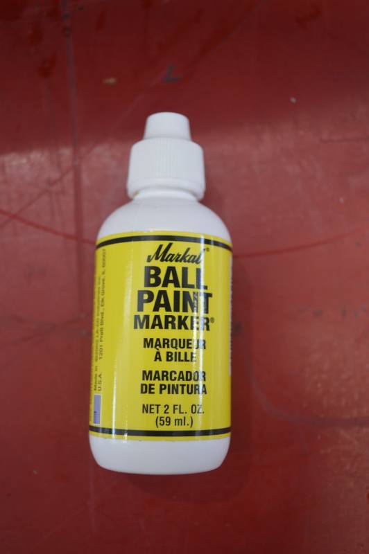 lot 2161 image: BALL PAINT MARKER