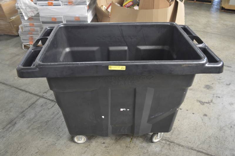 lot 2191 image: PLASTIC CART