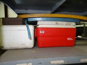 lot 1046 image: 2 Coolers 2 Floats