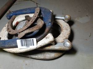 lot 1069 image: Lot of Horse Shoes