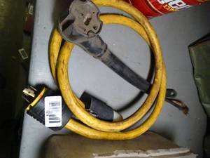 lot 1074 image: 220 Electric Extension