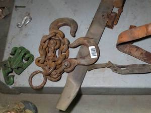 lot 1105 image: Tow Hooks and Misc Lot