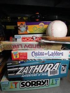 lot 1125 image: Lot of Games  Baseball Bank  Etc