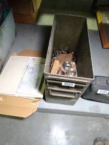 lot 1170 image: Ammo Can Missing Lid w Misc Metal Contents