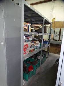 lot 1177 image: Large Hefty Metal Shelf Unit - Roughly 9Ft x 5ft x 7ft - Must be Picked up on Last Day of Pick up Only