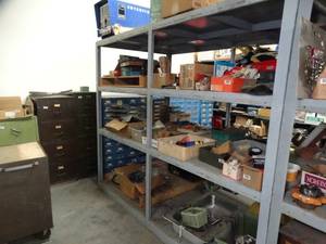 lot 1274 image: Large Hefty Metal Shelf Unit - Roughly 9Ft x 5ft x 7ft - Must be Picked up on Last Day of Pick up Only