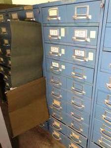 lot 1348 image: Blue Cole Metal 10 Drawer File Cabinet