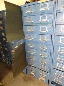 lot 1349 image: Blue Cole Metal 10 Drawer File Cabinet