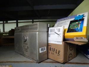 lot 1354 image: Small Magnavox Vintage Boom-Box and 2 Modem inserts