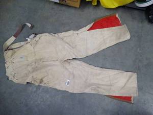 lot 1375 image: Carhartt 40x32 Overalls