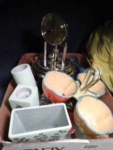 lot 1421 image: Clock - Candle Holders and Misc Home Decor Lot