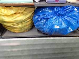 lot 1427 image: Large Lot of Stuffed Animals