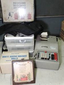 lot 1486 image: Vintage Adding Machine and Misc