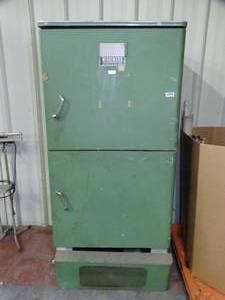 lot 1494 image: Vintage Missimers Refrigeration shop Cooler