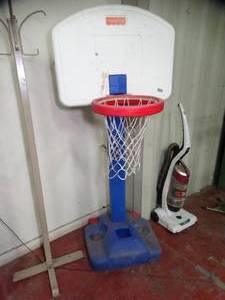 lot 1497 image: Fisher Price Kids Basketball Goal