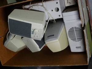 lot 1521 image: Lot of Computer Speakers