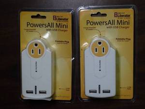 lot 1551 image: 2 Powers All  Grounded 120 and 2 USB Outlet Adaptor