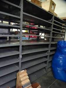 lot 1559 image: 7Ft x 48in x 24in Metal Shelf Unit - Can Only be picked up last day of Load Out