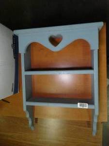 lot 1568 image: Small Decorative Shelf