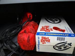 lot 1642 image: Fabulous Dirt Devil