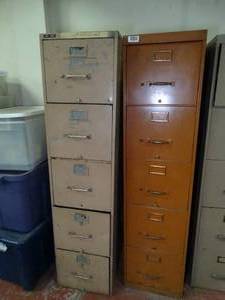 lot 1661 image: Two metal filing cabinets