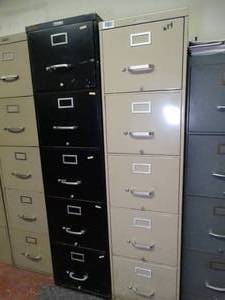 lot 1663 image: Two metal filing cabinets
