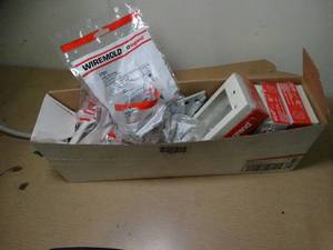 lot 1672 image: Lot of Wiremold V5703 and More