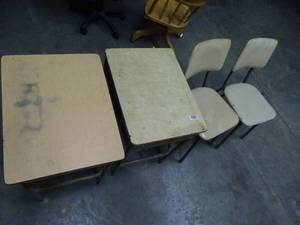 lot 1675 image: 2 Student Desks and 2 Chairs