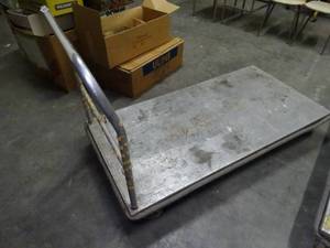 lot 1676 image: Metal Shop Cart