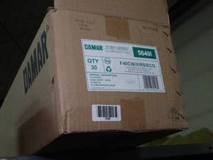 lot 1646 image: Lot of fluorescent lightbulbs