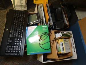 lot 1719 image: Office Related Lot