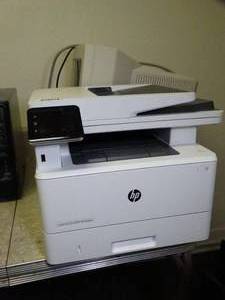 lot 1709 image: HP Laserjet Pro Printer