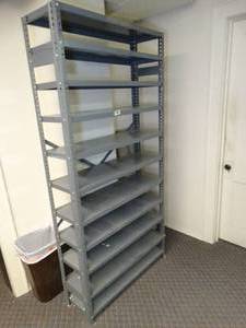 lot 1702 image: 6ft Metal Shelf