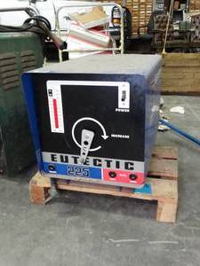 lot 1789 image: Eutectic 225 Welder