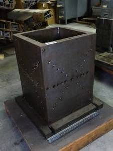 lot 1800 image: Large Milling Table Fixture