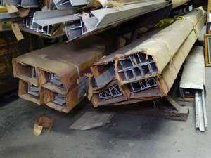 lot 1805 image: 296Lbs  Bottom Shelf of Aluminum  up to 12ft Sections  Rack Not Included