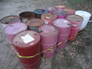 lot 1862 image: Lot of 15 Empty Barrels