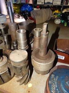 lot 1297 image: Misc Milling Head and More