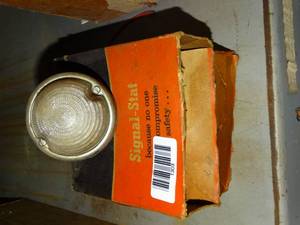 lot 1303 image: Old Automotive Lights