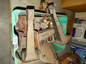lot 1328 image: Heavy - Jack Stands  Supports Lot
