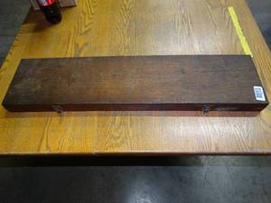 lot 1598 image: Empty Narrow Wood Tool Box