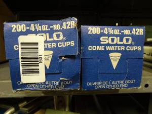 lot 1631 image: Lot of Solo cone drinking cups