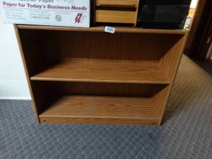 lot 1701 image: Nice Wood Book Shelf