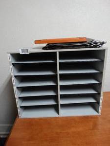 lot 1697 image: Small File Organizers