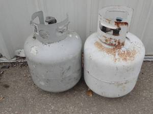 lot 1873 image: 2 Small Empty Propane Tanks