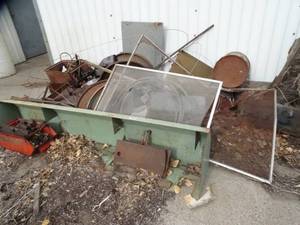lot 1887 image: Pile of Scrap Metal